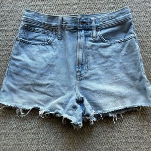 Madewell The Perfect Jean Short in Millman Wash